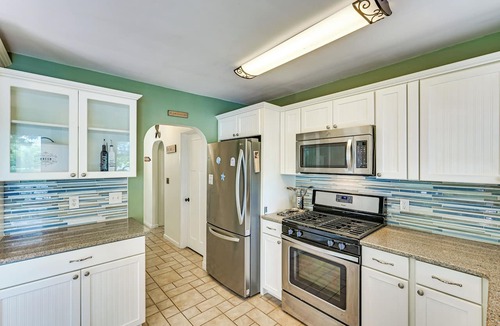 Battle Creek Cottage | Lakefront Family Retreat in Battle Creek w/Dock