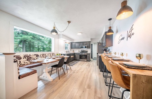 Wautoma House | Lakefront Hot Tub | Pet-Friendly + Fire Pit