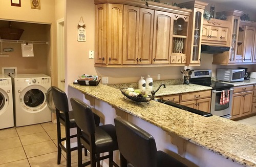 Indian Point Condo | LAKEFRONT, LAKE VIEW CONDO WITH A BOAT SLIP ON INDIAN POINT