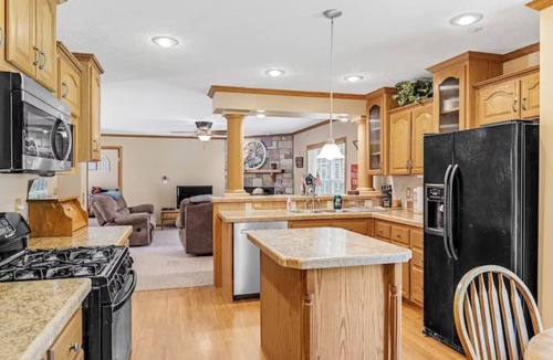 Pittsfield House | Lakeside Family Retreat | Water Activities, Fire Rings & Lawn Fun