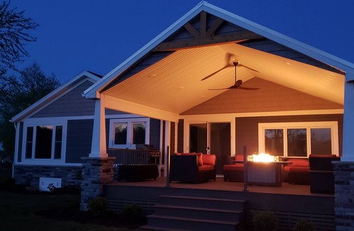 Three Rivers House | Lakeside Luxury & Comfort W/Pontoon Rental!