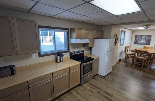 West Baraboo House | Large 2-bedroom lower unit with fast WI-FI & in unit washer/dryer