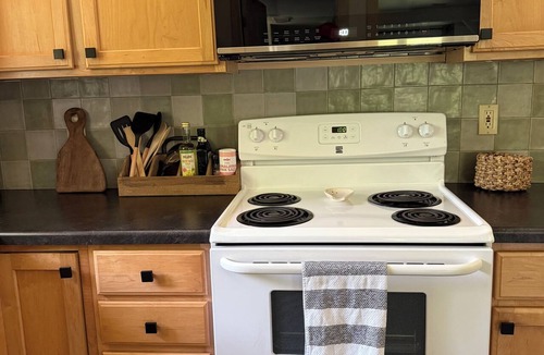 Hingham Cabin | Long Lake Cabin + Camp - spacious cabin on 1 acre wooded lot minutes from water