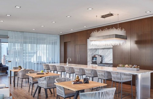 Near North Side Apartment | Lux River North 1BR w/Gym, W/D, BBQ, Pool, near Mag Mile, by Blueground