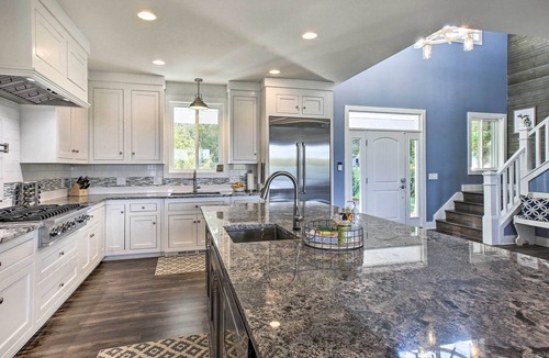 Maple City Cottage | Luxe Lakefront Escape w/ 4 Kayaks, Hot Tub, Beach!