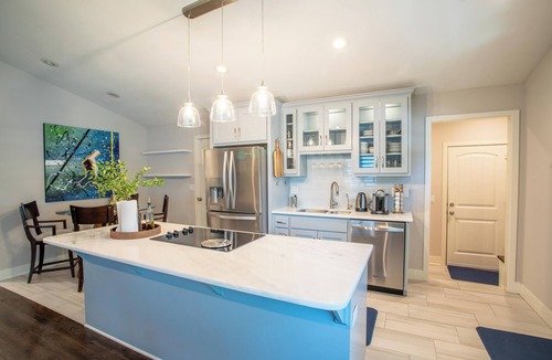 Roeland Park House | Luxury KC Retreat with Pergola Near Country Club Shopping Plaza & Downtown