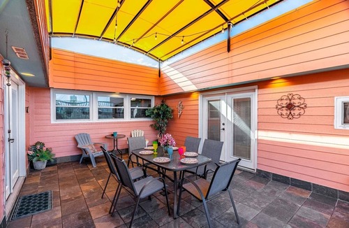 Bywater House | Maison De La Royal, Marigny, 7 blocks to the French Quarter, Free parking