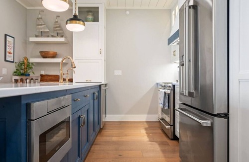 Sister Bay Condo | Marina Views & Walkable Sister Bay Condo- Paddle Boards & Bikes Included