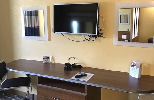 Columbus Hotel | Microtel Inn & Suites by Wyndham Columbus/Near Fort Benning