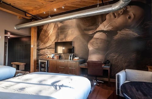 Fifth Ward Hotel | Milwaukee Haven, Custom Deluxe Two Queen Beds at The Iron Horse Hotel!