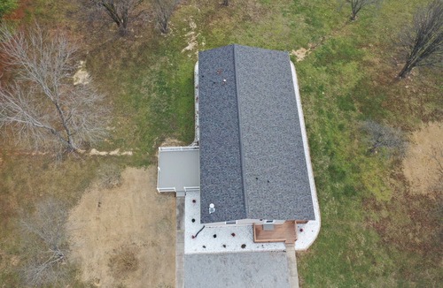 Murphysboro Cabin | Minutes from Lake |Fire Pit | Like-New 3BR Retreat
