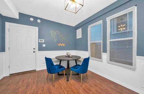 Avondale Apartment | Modern 2 Bedroom in Avondale