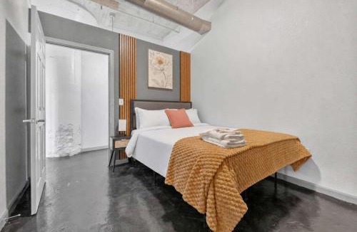 River Market Apartment | Modern 2BR Getaway in Central Kansas