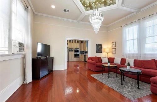 Milan Apartment | Modern 4BR Retreat Walk to Downtown New Orleans