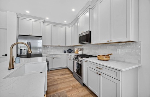 Wooded Estates House | NEW BUILD 4 bed 3 bath. View of Notre Dame.