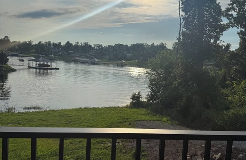 Gilbertsville House | New build! 4 bedroom house in charming neighborhood overlooking KY Lake