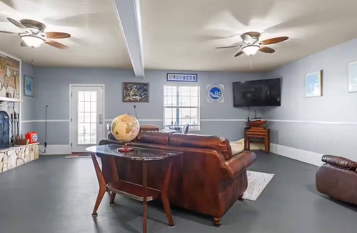 New Orleans East Area Villa | Nola Magnolia