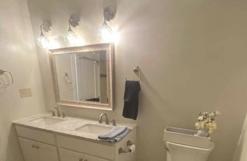 Mackinac Island Condo | Oakwood 13 Full Condo with Kitchen, Great Sunset Views!