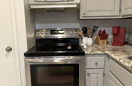 Destrehan House | Off Duty Retreat - Comfortable place to come home to after a long day