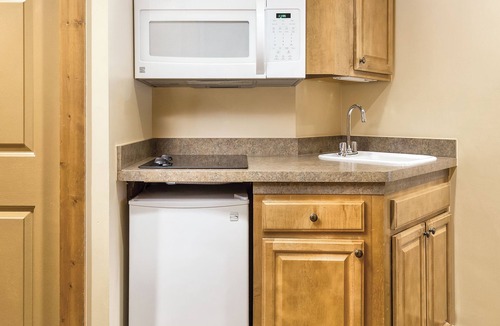 Hanover Resort | OFFICIAL LISTING | WorldMark Galena 1 BR w/Fireplace, Jetted Tub, Pool & More!