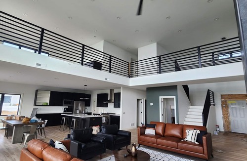 Alexandria House | On Lake Time! Stunning Modern Lakefront 5 BR/4 BA on Maple Lake ~ Sleeps 12+