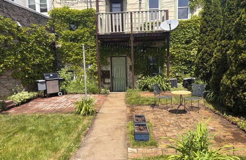 South Milwaukee Apartment | One-of-a-Kind Artistic Retreat - Walk to Beach, Park, Golf, Restaurants & Bars