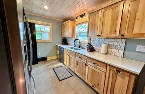 Au Train House | Outpost Lodge | Remodeled 4BR Near AuTrain Beach