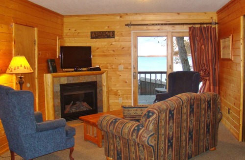 Walker Resort | Overlook the pool and the lake at reduced rates this late summer.