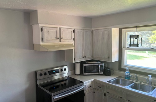 Ashwaubenon House | Packerland 2: Perfectly located Green Bay Home, Minutes from Lambeau and Airport