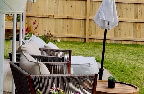 Menomonee Falls House | Peaceful Retreat in Menomonee Falls