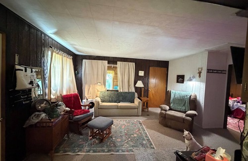 Westfield Cabin | Pet-Friendly, Cozy 2-bedroom cabin near crystal blue Wood Lake with AC
