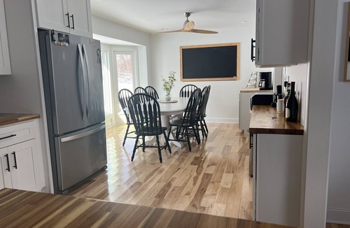 La Porte House | Pine Lake - Beachhouse for family vacations, Private Beach