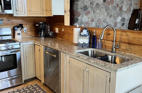 Plainwell Cabin | Pine Lake ~ Relaxing Log Cabin Retreat Plainwell, MI