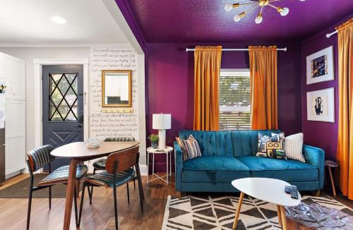 Wenonah House | Prince-Themed Cozy Retreat Near Airport & Mall