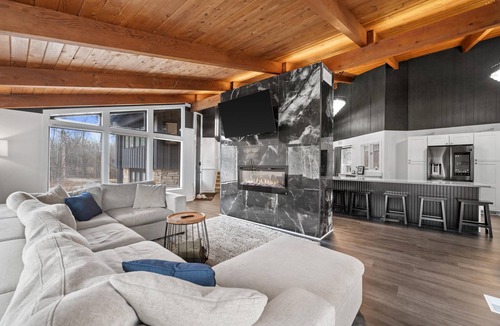 River Hills House | Private Indoor Pool Retreat, Theater Room, Sleeps 16, Near Milwaukee