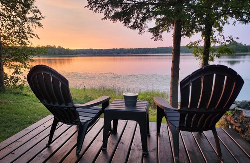 Nevis Cabin | Private lake cabin. WiFi, Beach, Pontoon Rental. Booking for summer of 27!