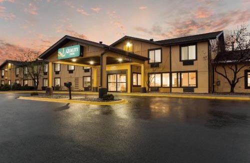 Marquette Hotel | Quality Inn Marquette
