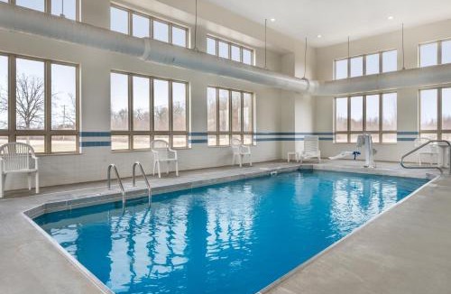 Richland Hotel | Quality Inn & Suites near Owensboro & Holiday World GOLD AWARD WINNER