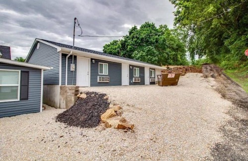 Grafton Apartment | Rafton Inn Vacation Cottage 73