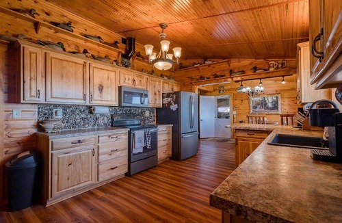Osakis House | Reel in the day and enjoy the cabin built for lake life.