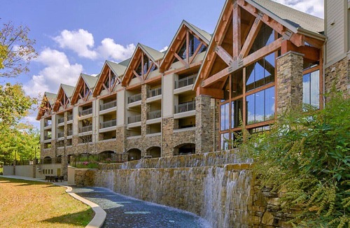 Big Cedars Condo | Relax surrounded by nature in this 1BD resort condo with resort amenities
