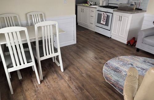 Silver Lake Cabin | Relaxing 2-Bedroom Cabin in Sun Retreats Campground Fun Place for Families!