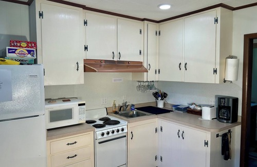 Ephraim Cottage | Road Taken Author’s Retreat: 2-bedroom cottage in North Ephraim with WiFi, AC