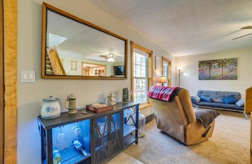 Higgins Lake House | Roscommon Vacation Rental about 1 Mi to Higgins Lake!
