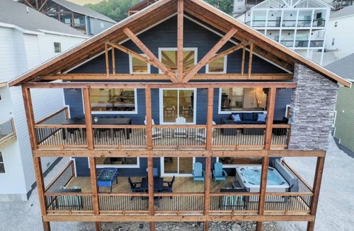 Indian Point House | SDC | Lake View | Pools·Hot Tub | Game&Theater Rm