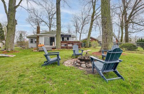 Delton House | Secluded Home w/Lake View in Delton!