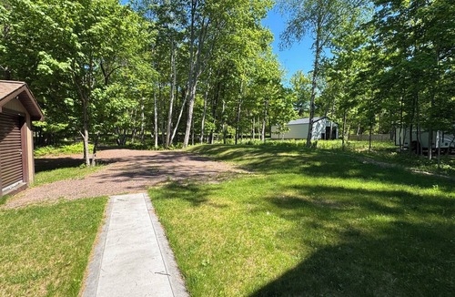 Lake Linden House | Secluded Portage Lake Home - Bootjack Shores - New Construction