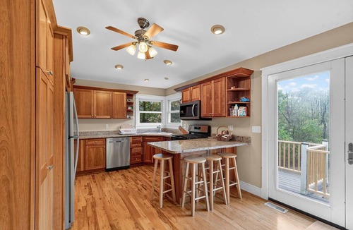 Ottawa House | Secluded Woodland Retreat Near Starved Rock Park