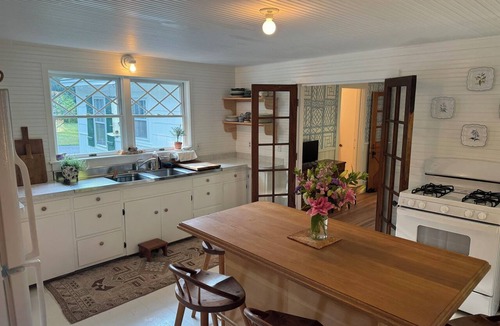 Forest Beach Cottage | Serene 3-bedroom cottage, a children's paradise, Wildflower Schoolhouse