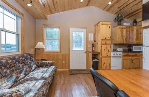Barrett Resort | Serene Waterfront Cabin on Barrett Lake – Your Peaceful Escape Awaits